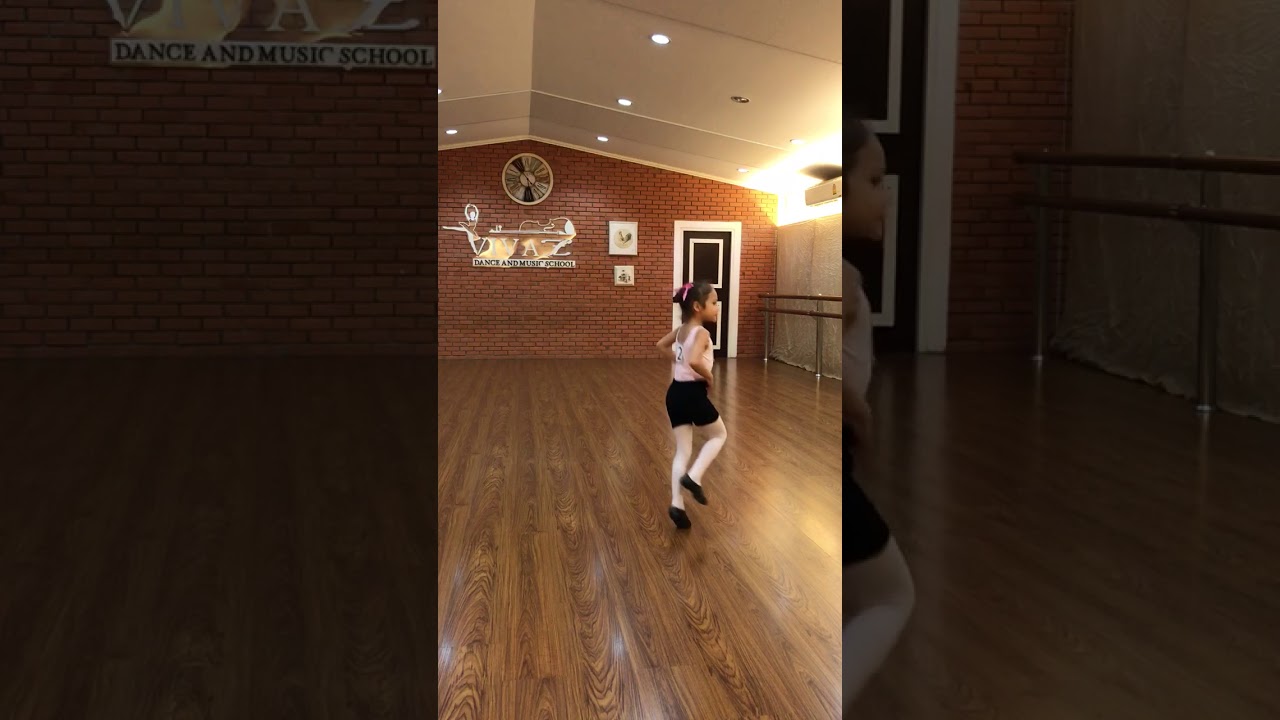 Pre Junior Jazz Dance.