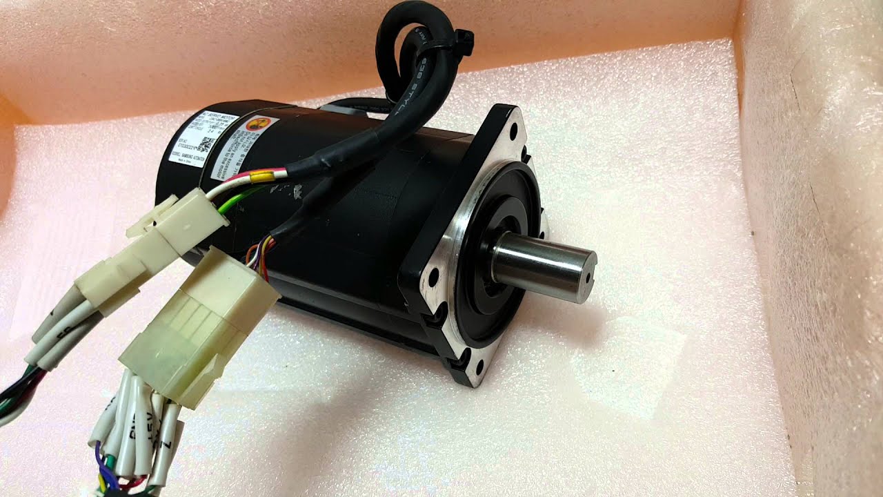750W AC Servo Motor CSDJ-10BX2 CSMZ-08BA1ANM3 Used Rockwell Samsung Automation OEMAX