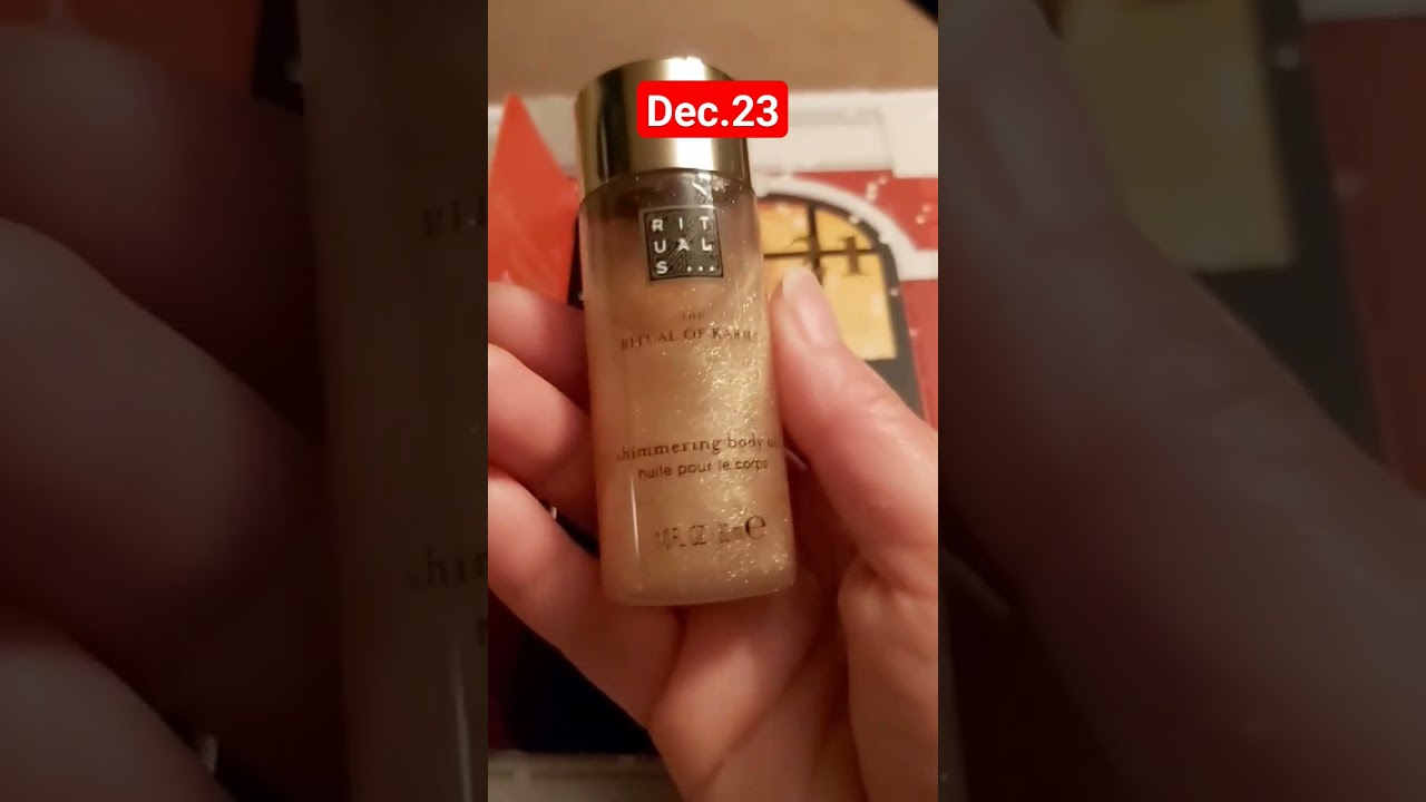 The ritual of shimmering body oil #adventcalendar #shortsvideo