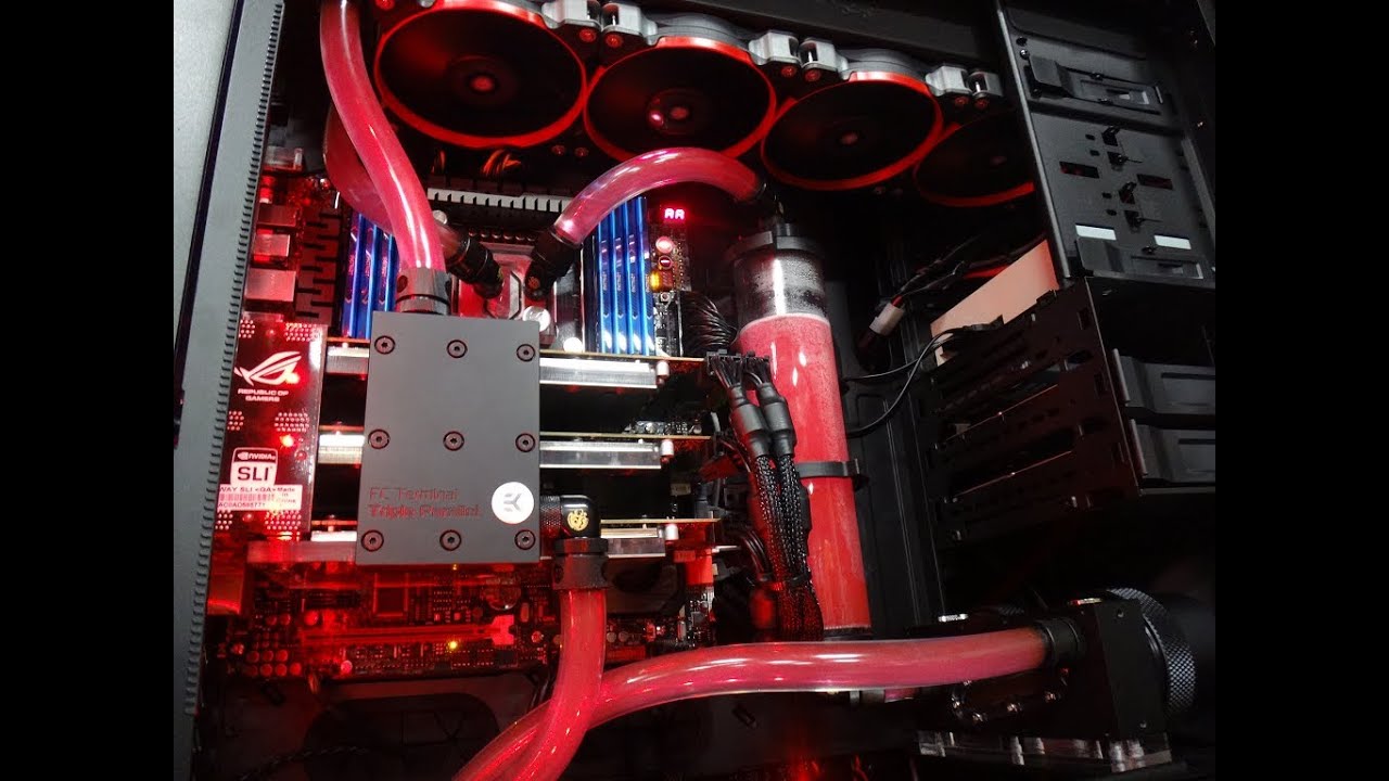 Невероятная сборка игрового ПК с водяным охлаждением &mdash; 3-way SLI &mdash; ASUS GTX780 &mdash; Corsair 900D