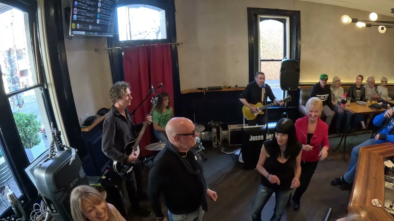 Rhythm Aces 