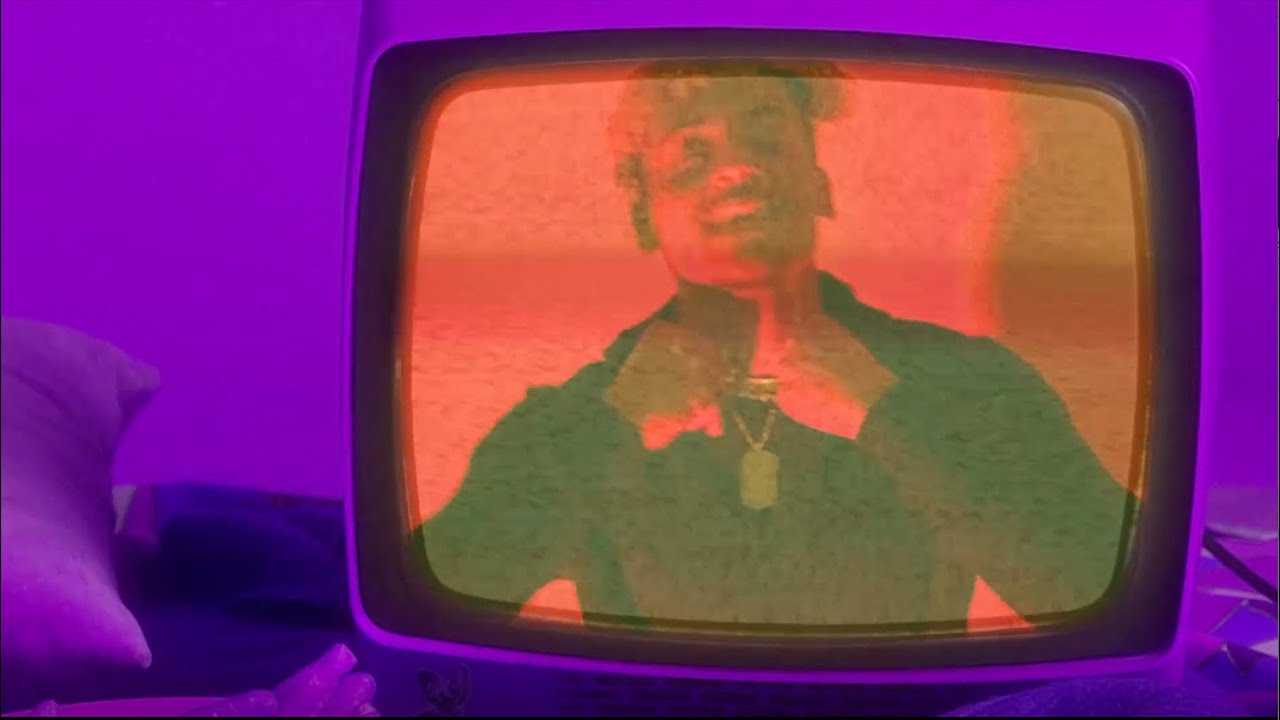 LuckyLumin - Diamond Rings (Official Visualizer)