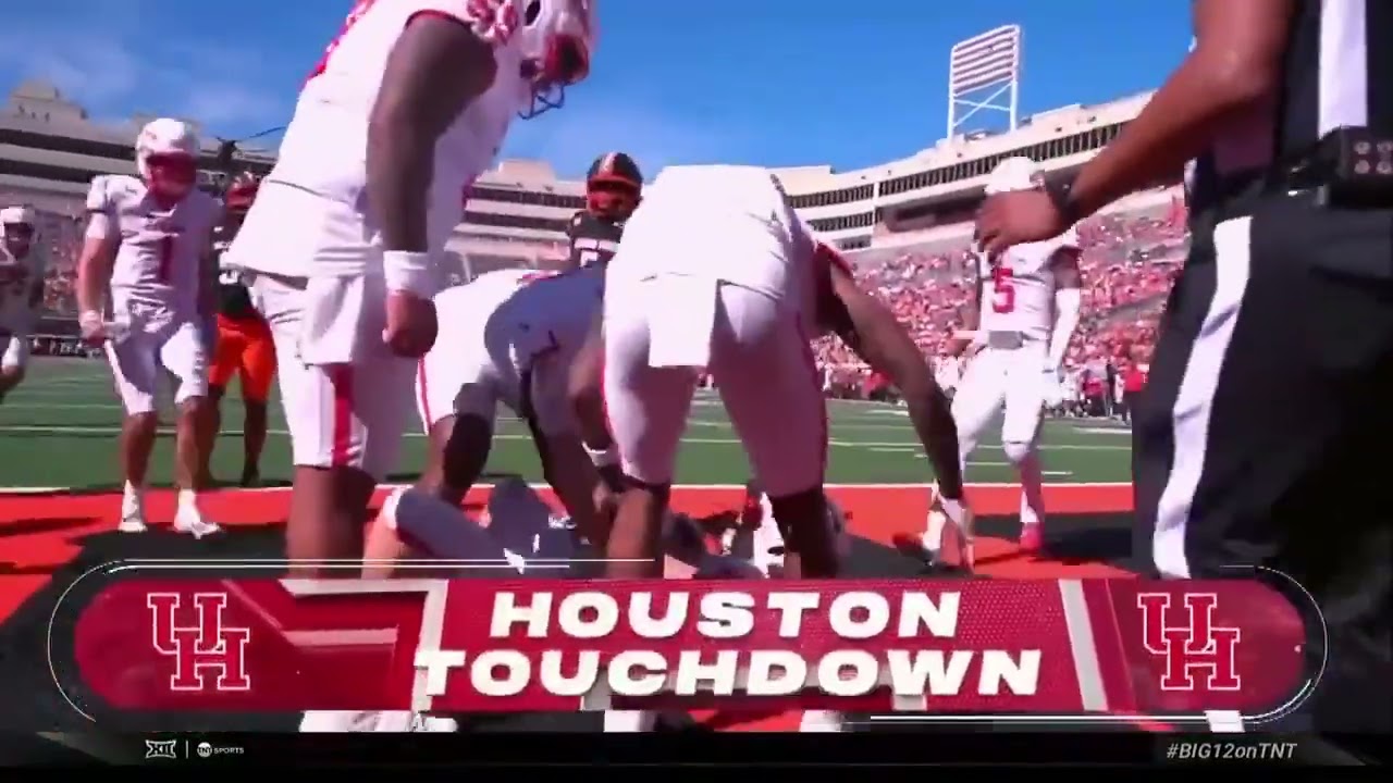 Unbelievable one-handed TD catch by Houston Cougars RB Dean Connors.