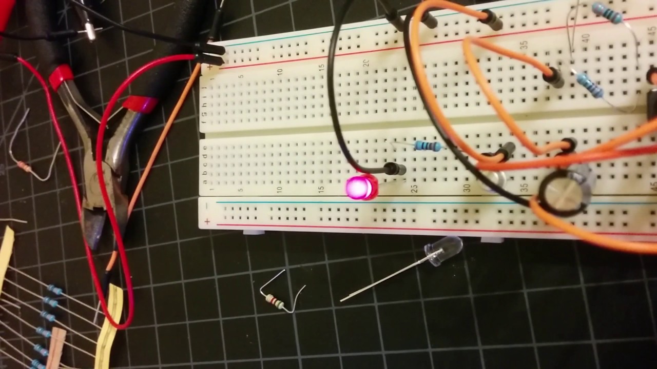 Simple Fading LED Circuit