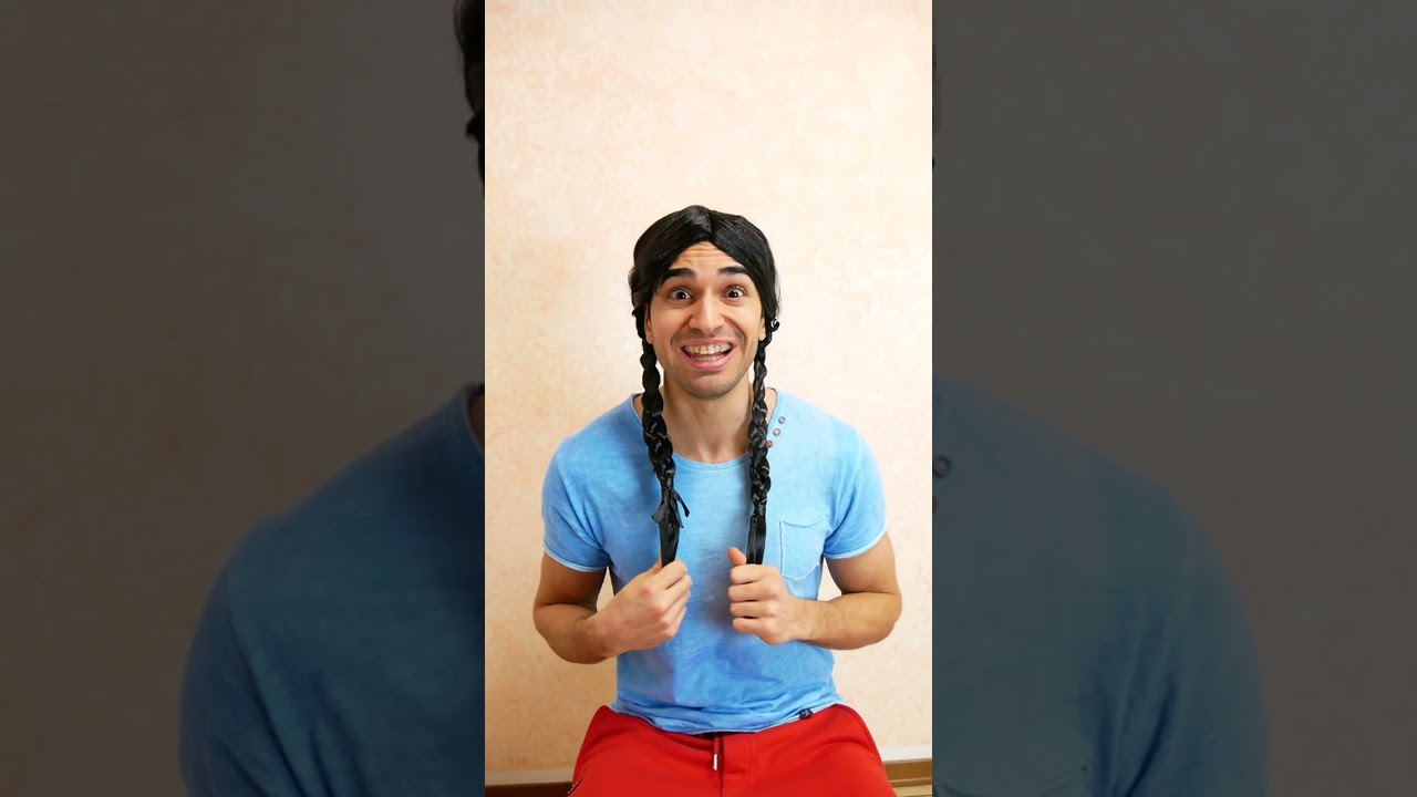 CHI HA RUBATO I CAPELLI DI MERCOLED&Igrave; ADDAMS?! #shorts