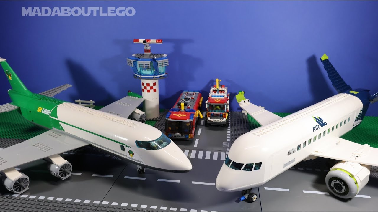 The New 2023 LEGO City Passenger Airplane 60367.