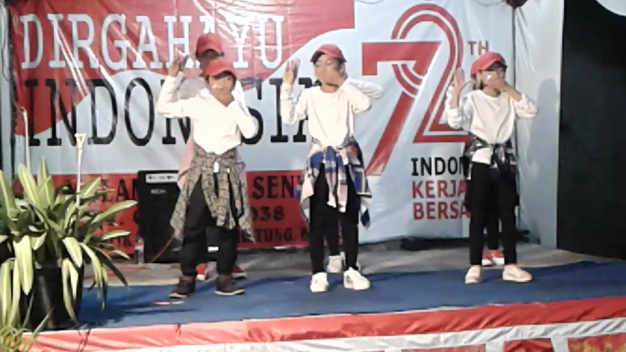 Dance cover move it