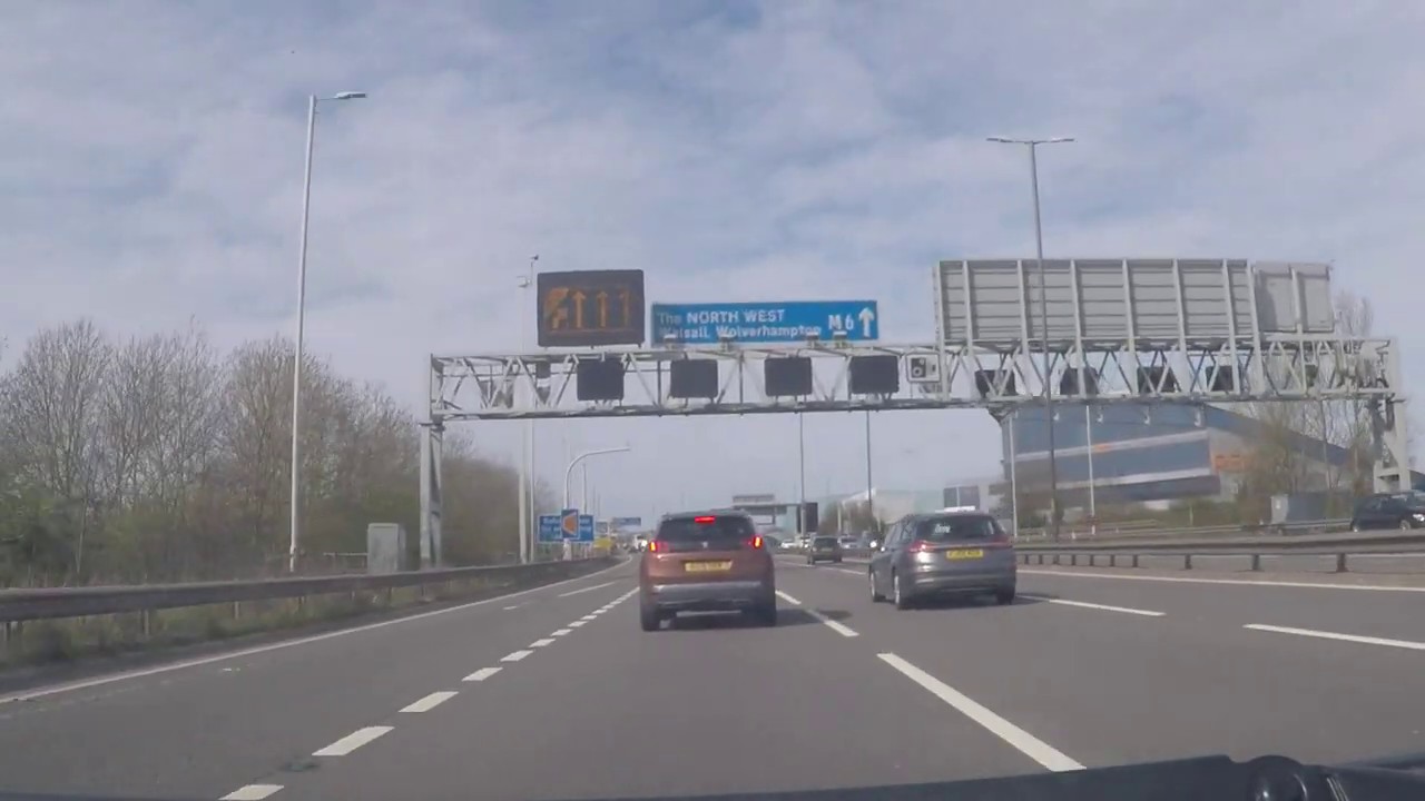 UK Motorways - M5 Birmingham Elevated - M5 J3 - M6 J9