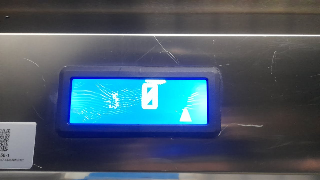 [Better Retake] Nice 2013 Spanish Thyssenkrupp Synergy Lift @ H&M, Taksim, Beyoğlu, Istanbul, Turkey