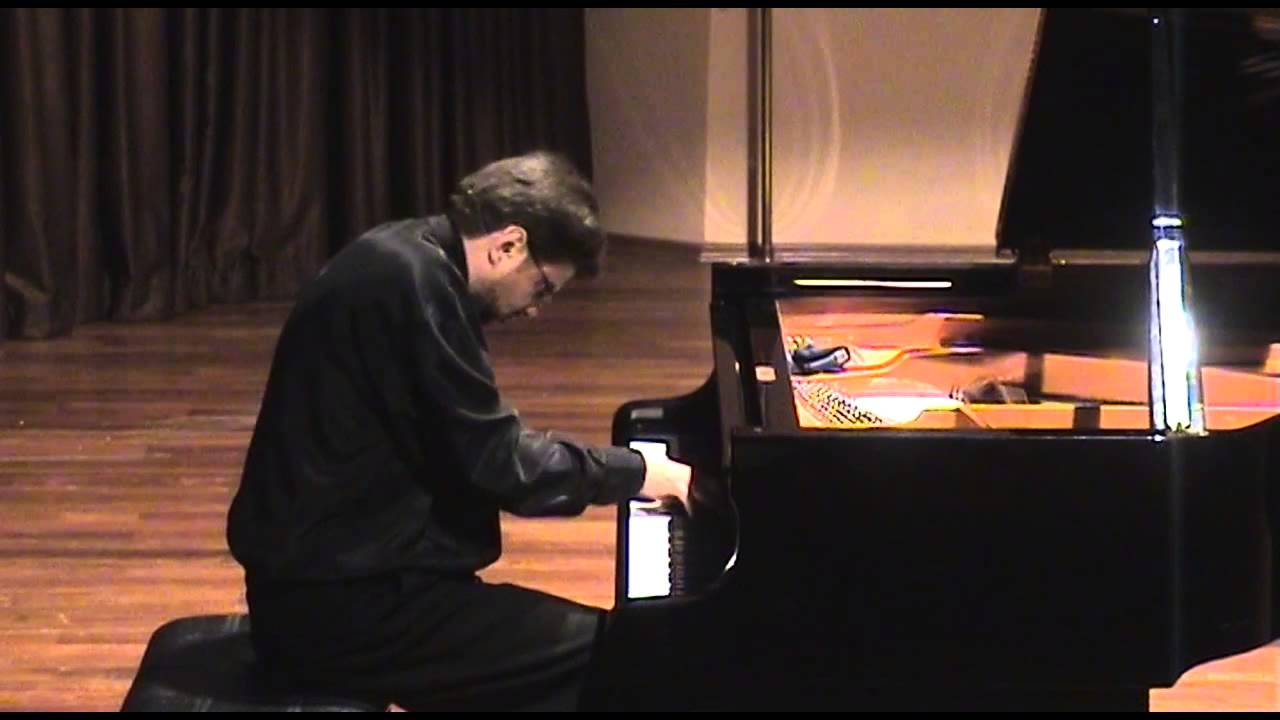 Yuriy Sayutkin plays A.Scriabin Etude cis moll op.2 no.1