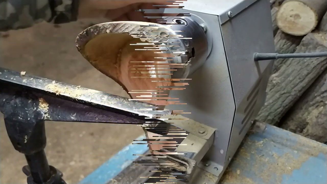 Вазочка из ольхи