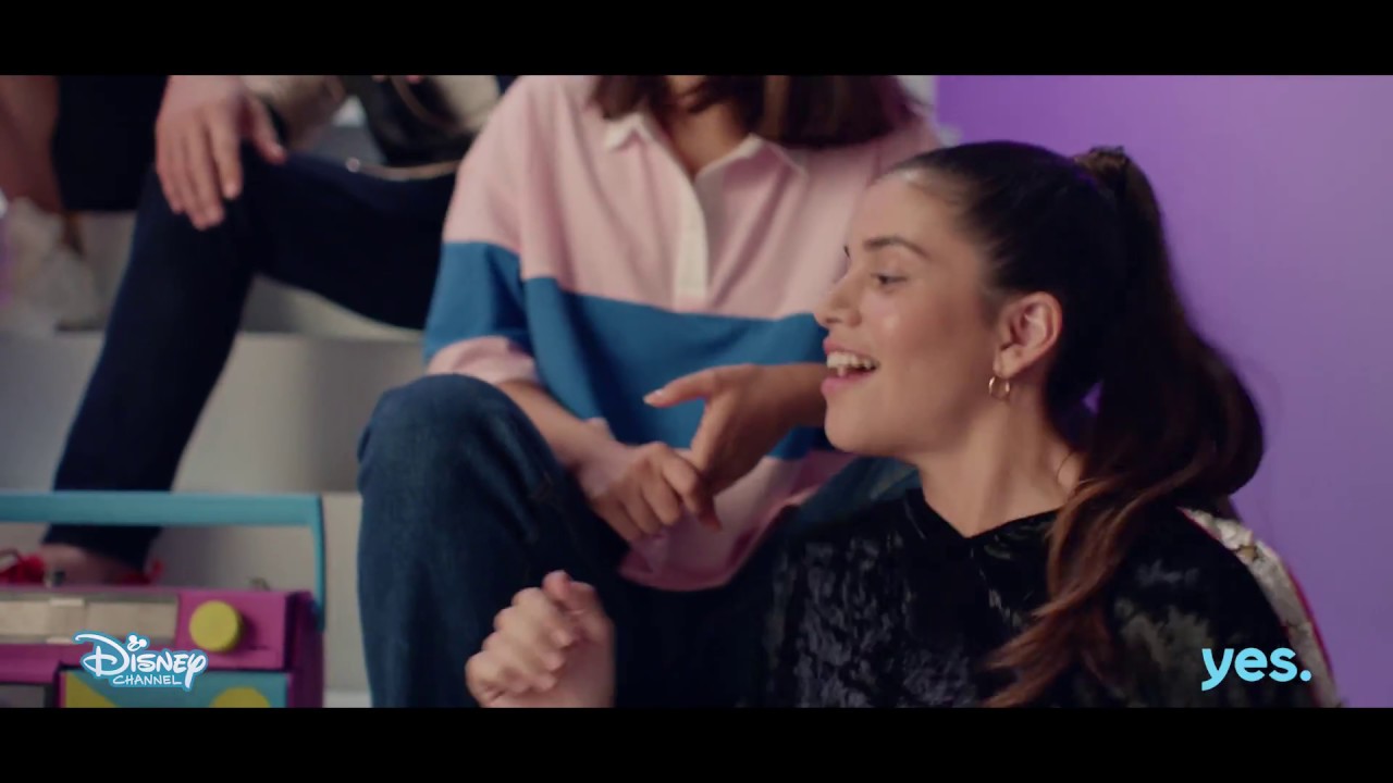 רוקדים - שיר הנושא מתוך דאנסטורי