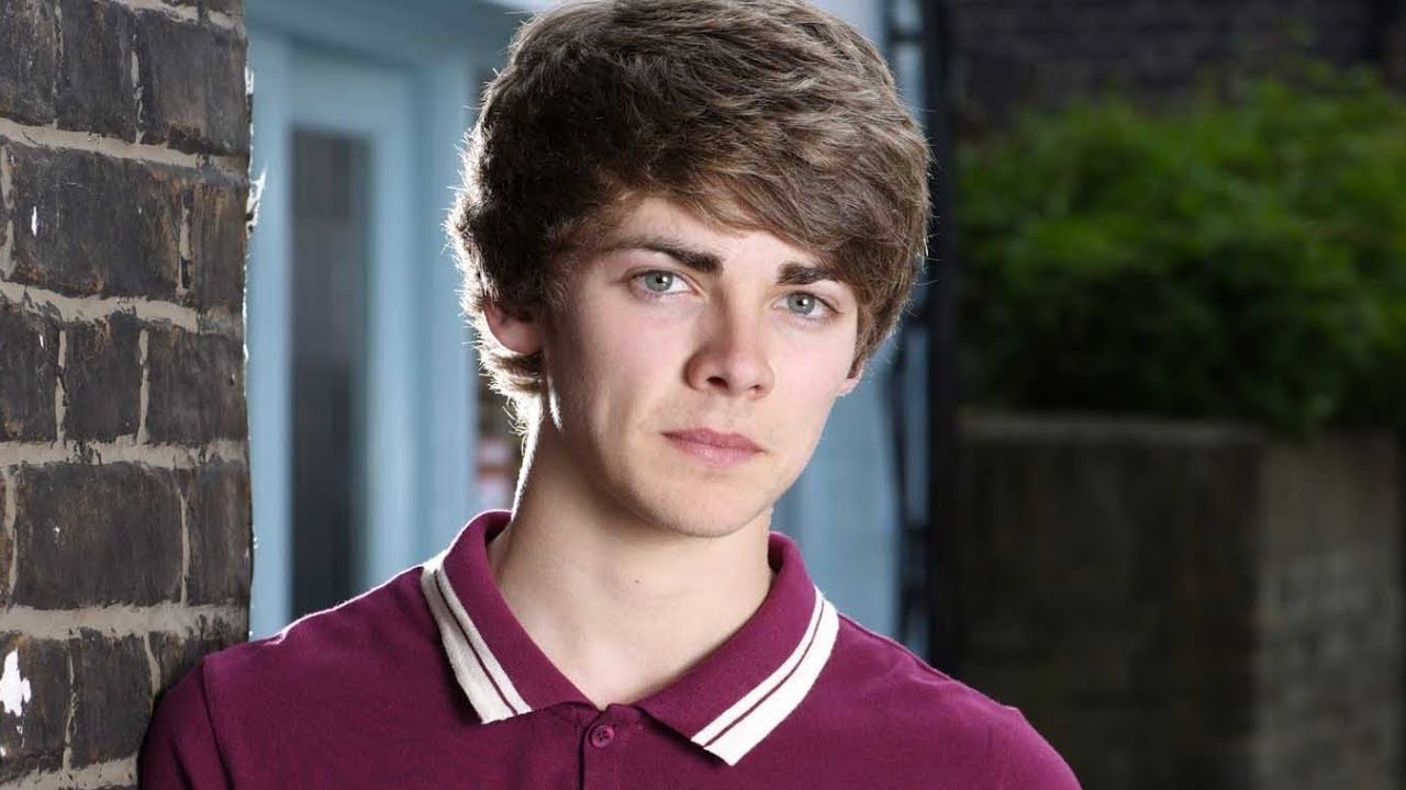 EastEnders - Thomas Law's Final Appearance As Peter Beale (24th December 2010)
