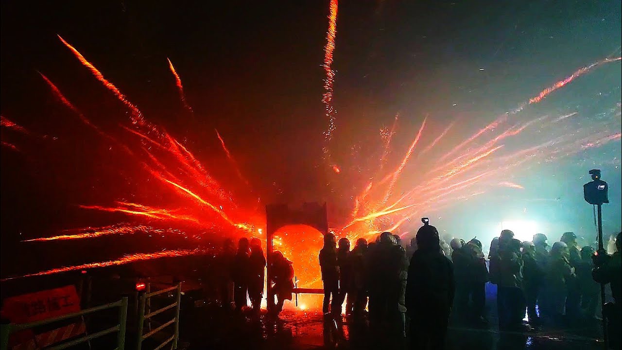 2025鹽水蜂炮-36呎福南宮炮城｜忠孝路 正月十五｜元宵節｜世界十大最危險祭典｜全球十大最佳慶典｜世界三大民俗慶典｜臺灣三大炮｜Beehive Fireworks Festival