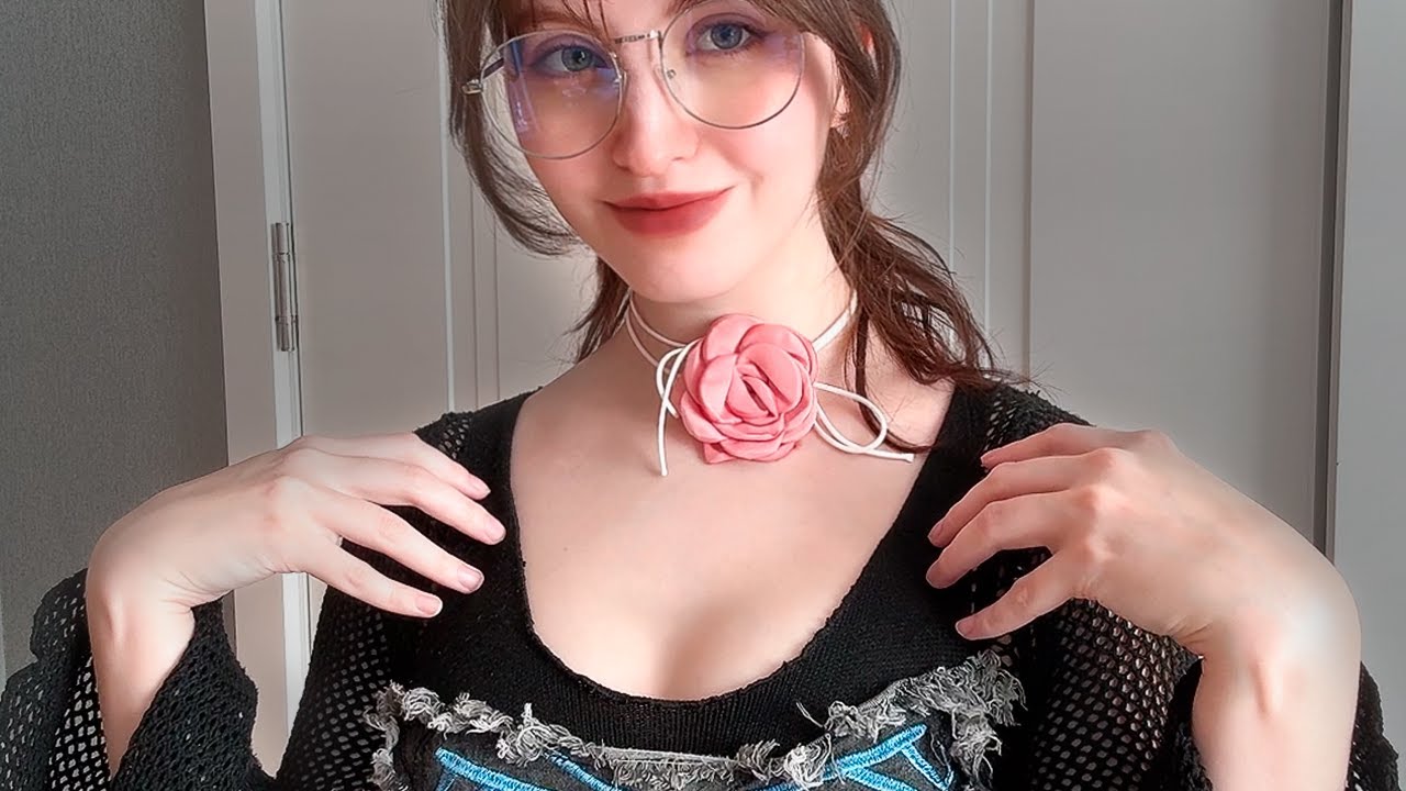 ASMR Fabric scratching 🥵