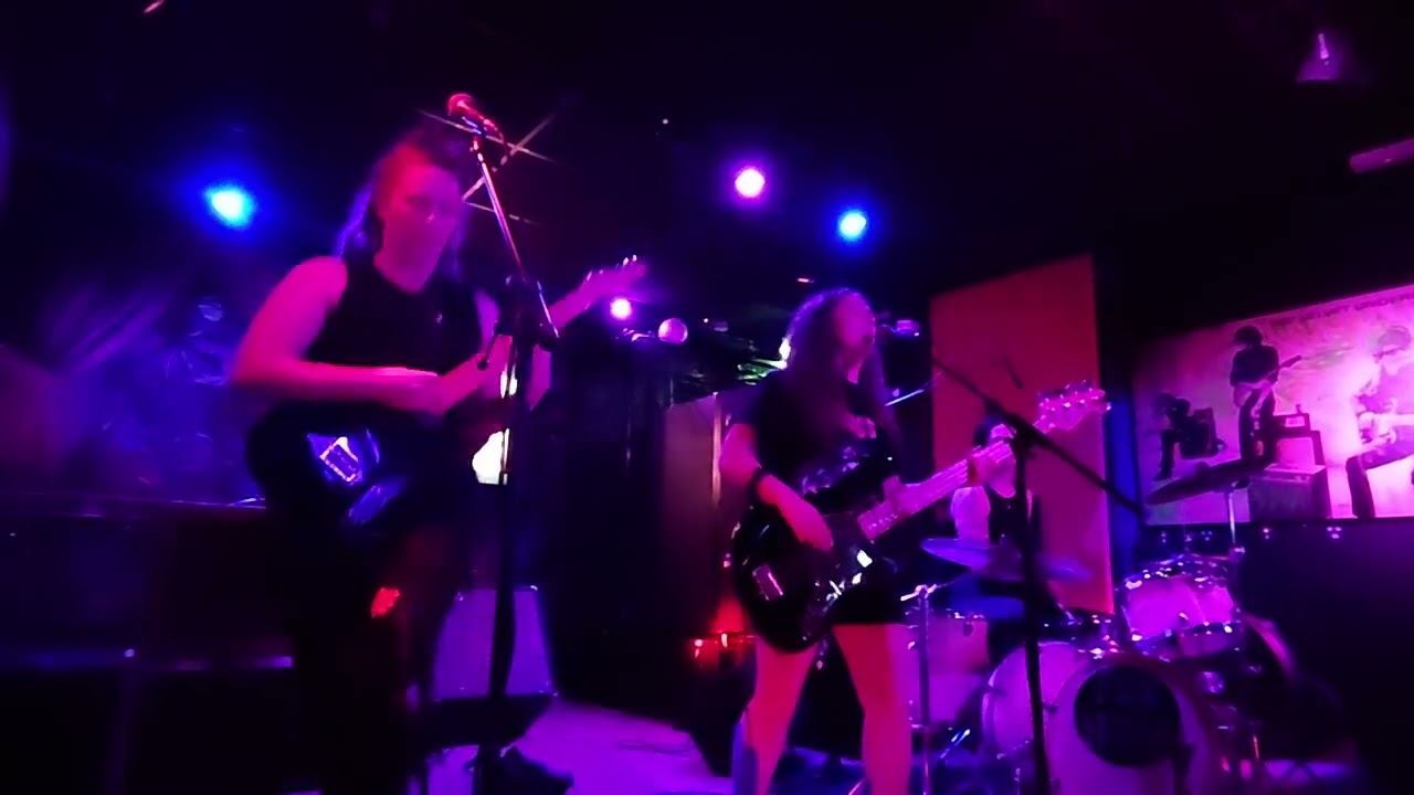 BAIT BAG - SAFE HARBOR. Live in Madrid (18-2-26). Sala Fun House Music Bar.