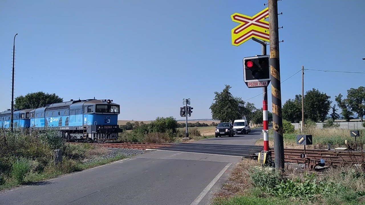 Železniční přejezd Kaštice #1 13.8.2024 / Czech railroad crossing