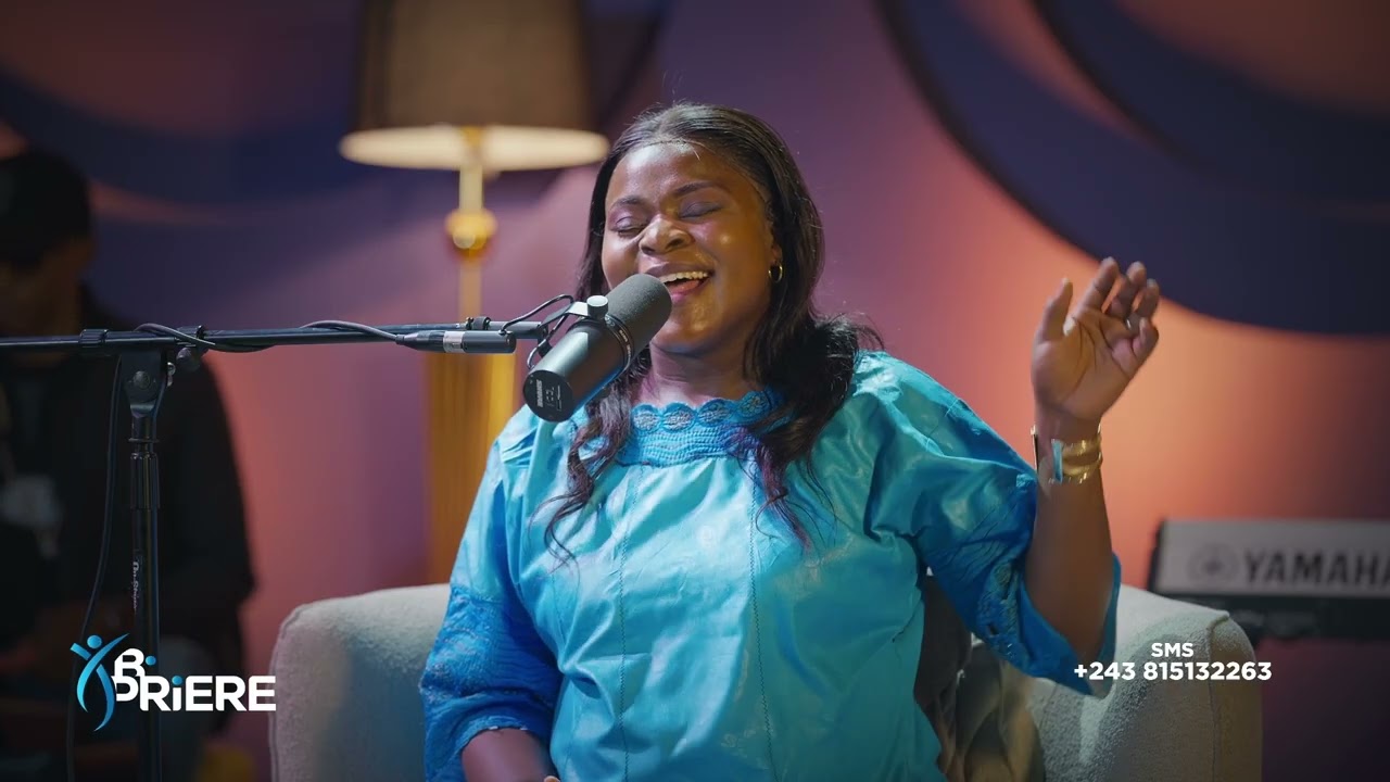 Biso en Prière avec la soeur Grace 