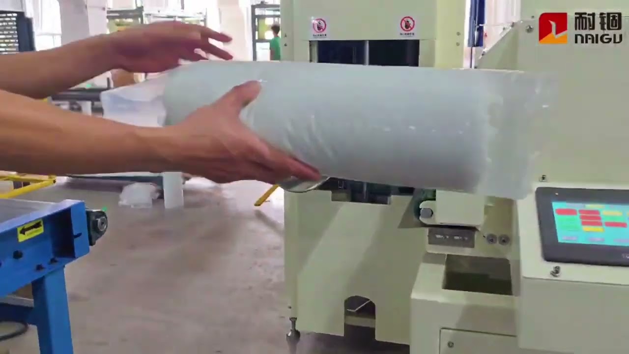 How the NG-09R Pillow Roll Packing Machine Boosts E-commerce Efficiency |NAIGU