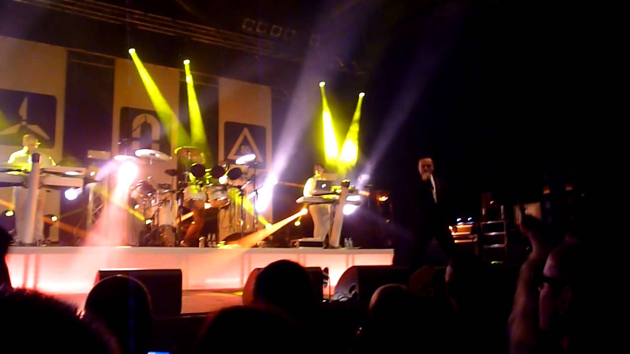 And One: Body company (live in C-Halle, Berlin, 2014.05.02)