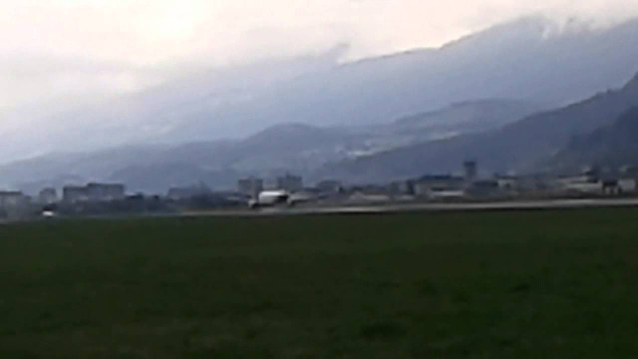 Thomson Airways 757