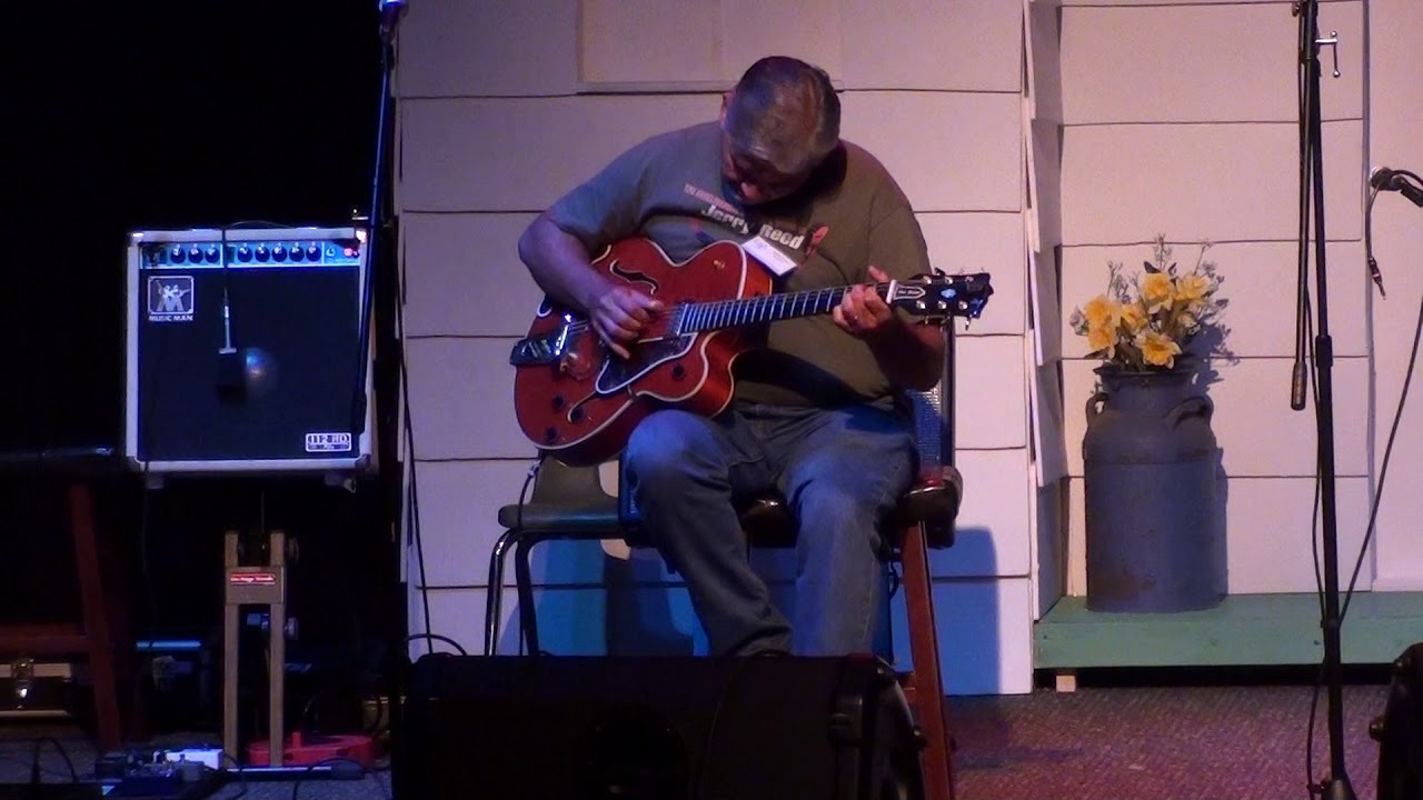 Eddie Estes 2019 National Thumbpicking Champion in the  Traditional Category