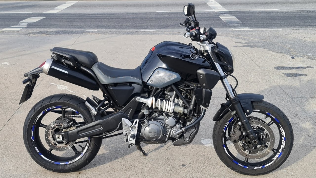 Rodolfinho da Z- Testando Yamaha MT-03 660 2008.