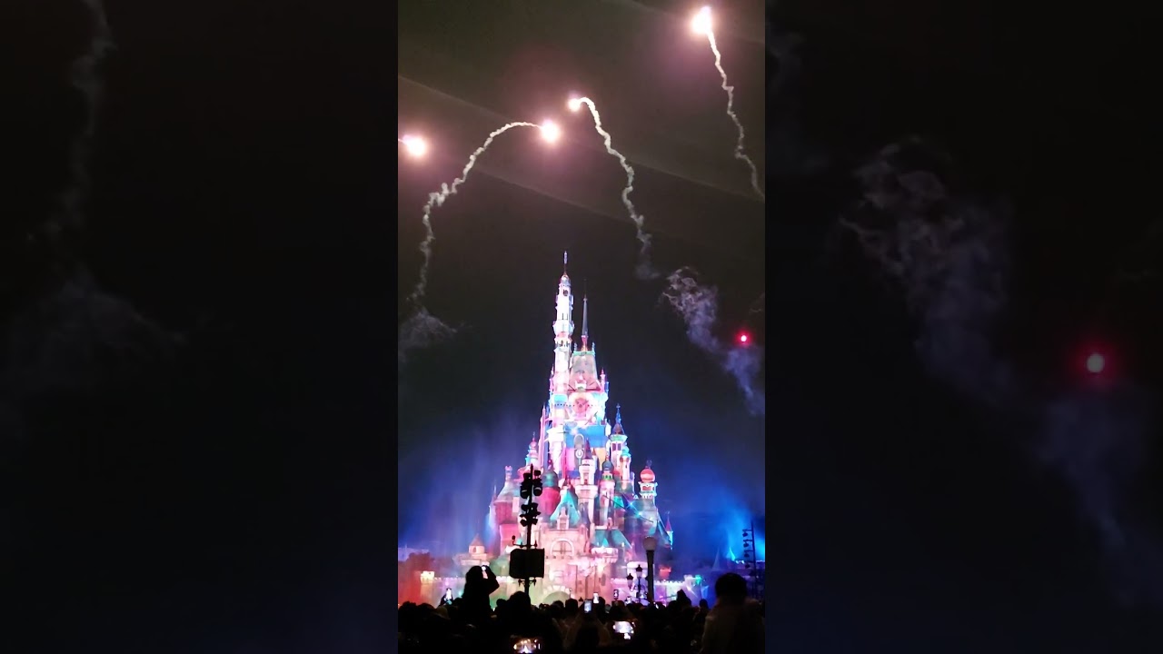 #Hong Kong Disneyland #Momentous Party in the night sky #CASTLE OF DREAMS.