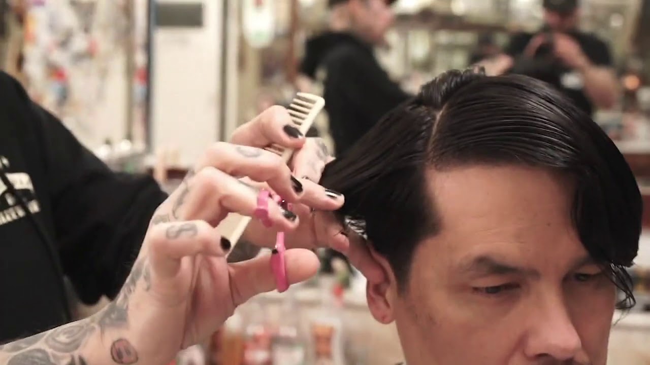 TUTORIEL REUZEL   ELVIS POMPADOUR HAIRCUT
