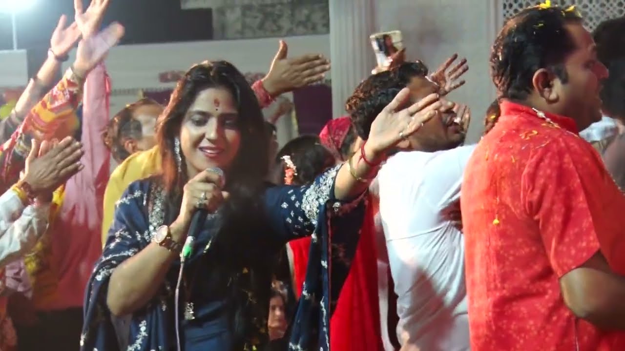 Uma Lahari Bhajan (Shyam baba best bhajan) in Anand Mahal jaipur