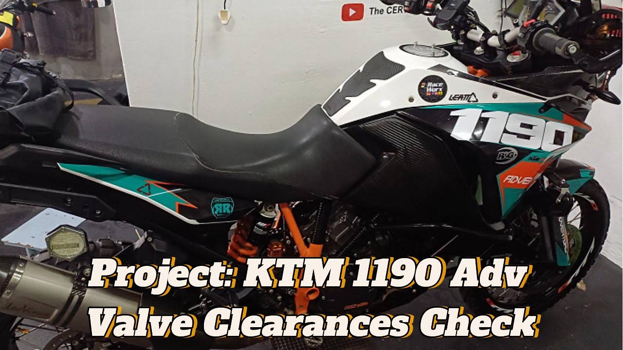 Проверка зазоров клапанов и замена свечей зажигания на KTM 1190