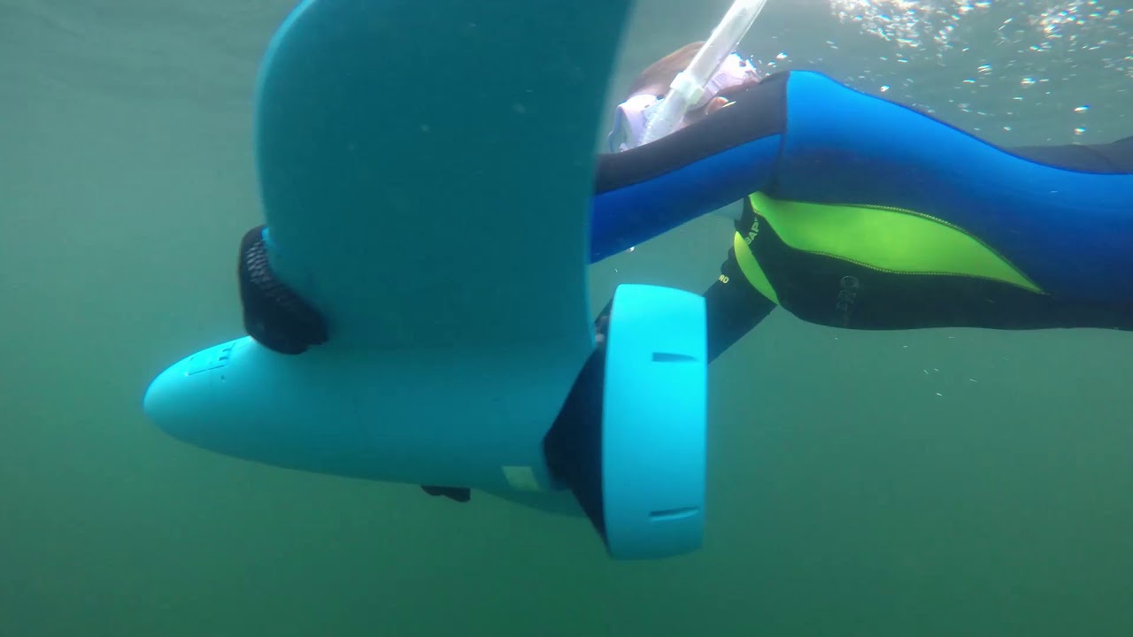 Trying the new Hoverstar H2 Underwater Scooter