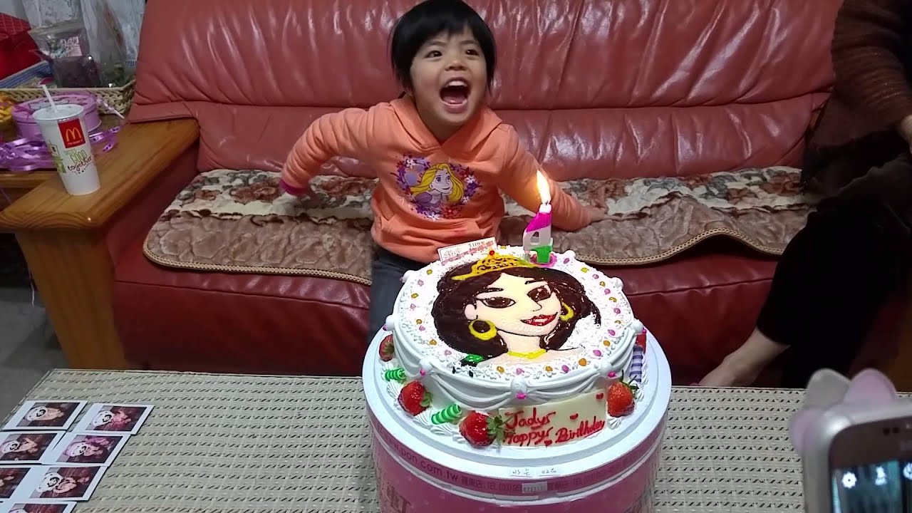 20160221臭彤4歲生日 蛋糕篇