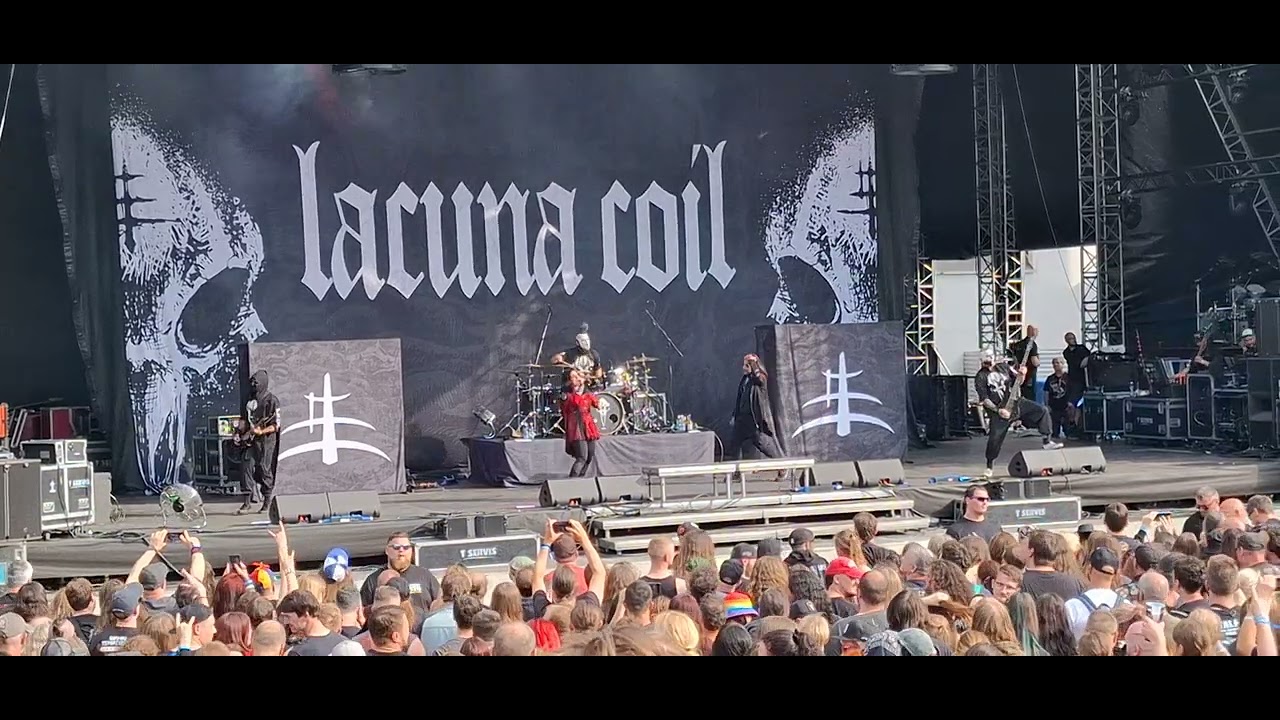 Lacuna Coil - Cristina birthday + Sharon den Adel & Simone Simons @ Metalfest 2025.