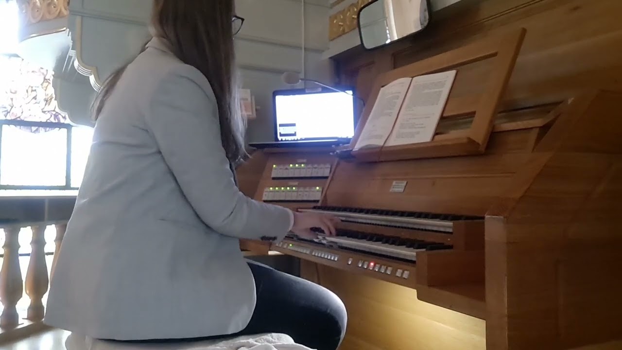 Najpiękniejszy miesiąc maj | Nabożeństwo majowe w Rzezawie | Paulina Korek