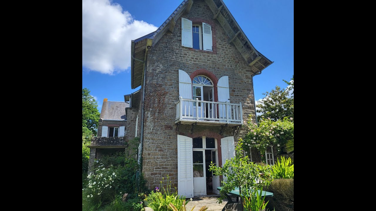 #frenchpropertyforsale #Avranches #normandyfrance Superb house with gite and land near Avranches