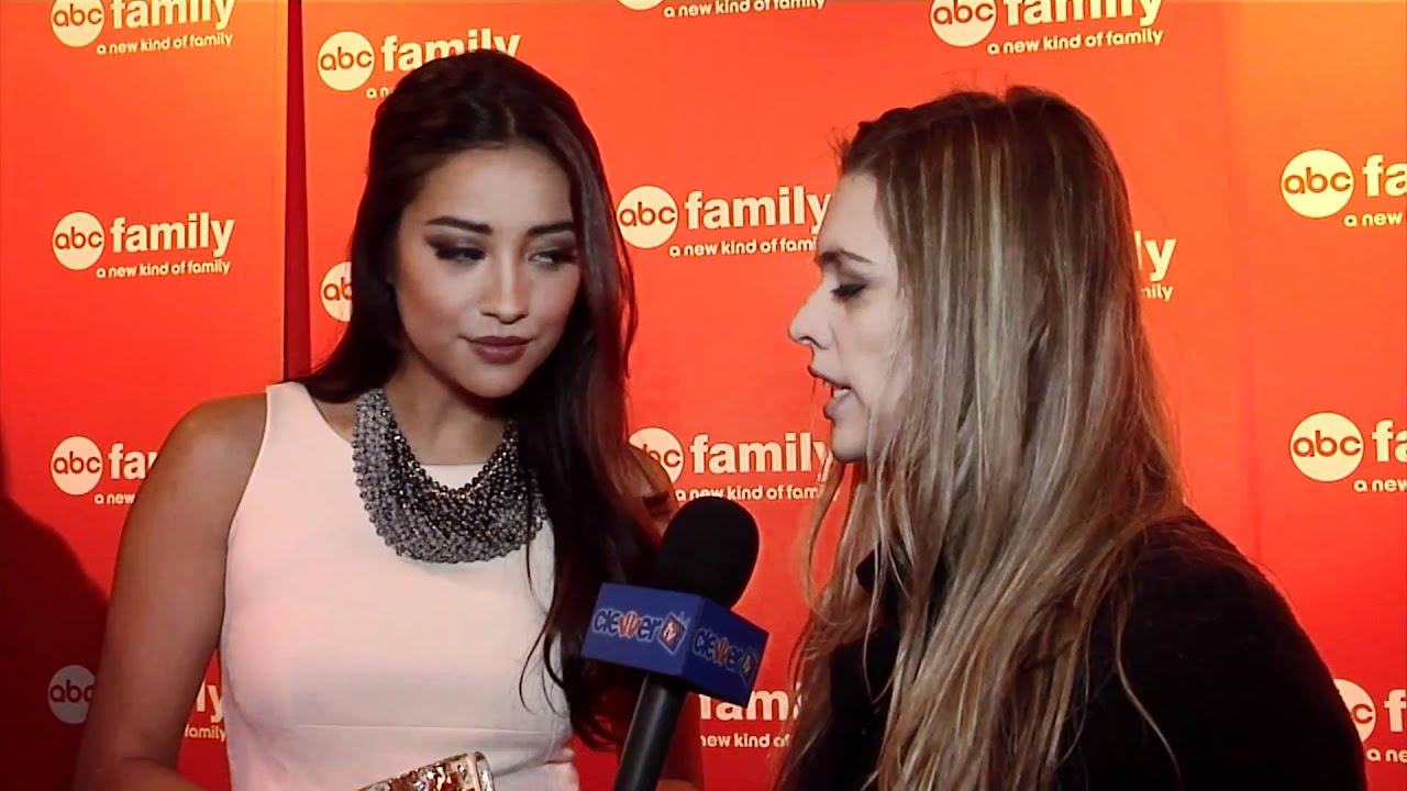 Shay Mitchell 'Pretty Little Liars' ABC Family Upfronts Interview