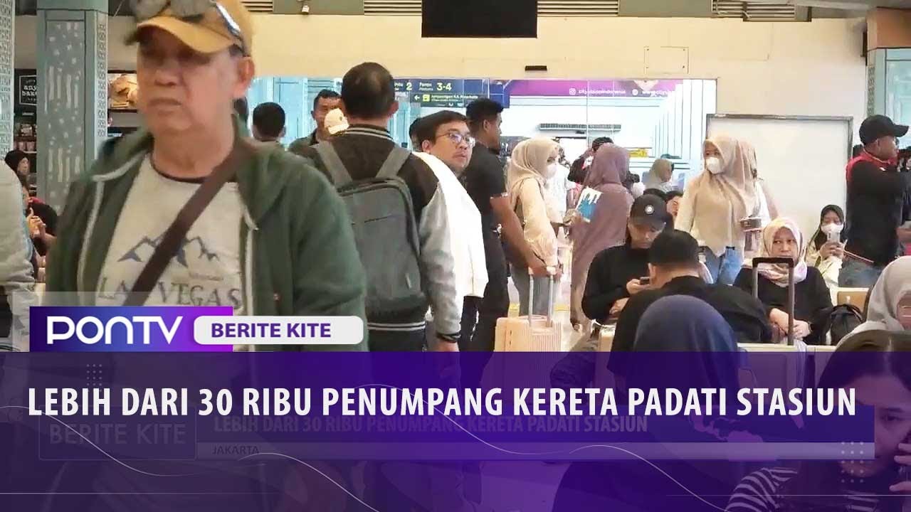 Stasiun Pasar Senen Ramai di Momen Libur Panjang