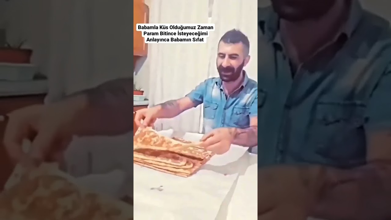 Hİ&Ccedil; BİRŞEY DEME AL ETLİ EKMEK YE 😂 #shorts&nbsp;#enkomikvideo&nbsp;#enkomikvideolar&nbsp;#komik&nbsp;#komikvideolar