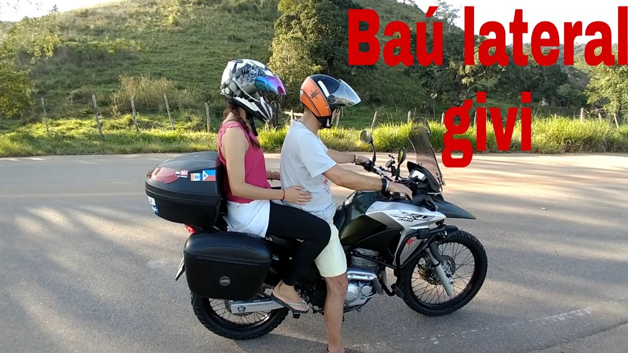 XRE 300 - falando sobre os baús laterais da givi