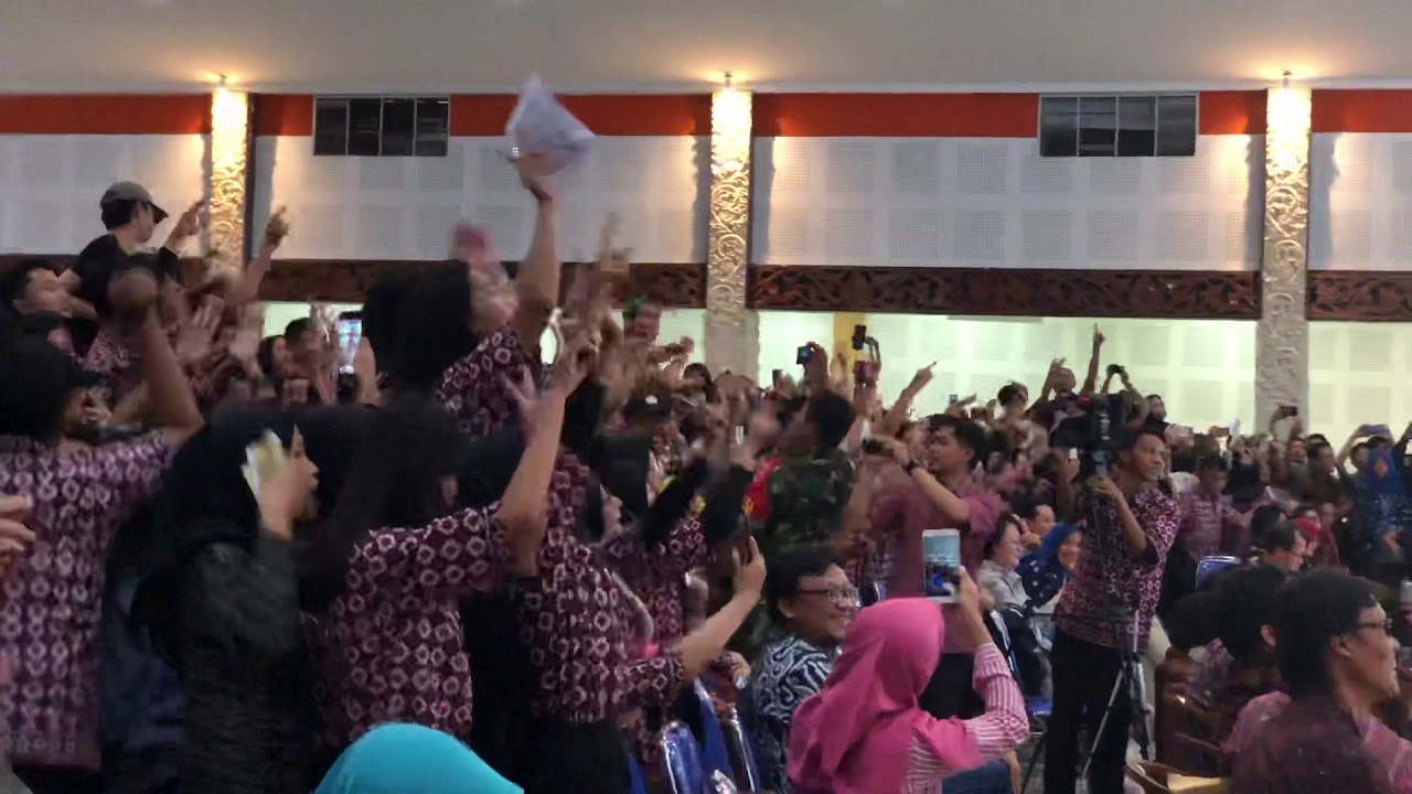 Didi Kempot “Pamer Bojo” di Depan Mahasiswa Stipram Jogja