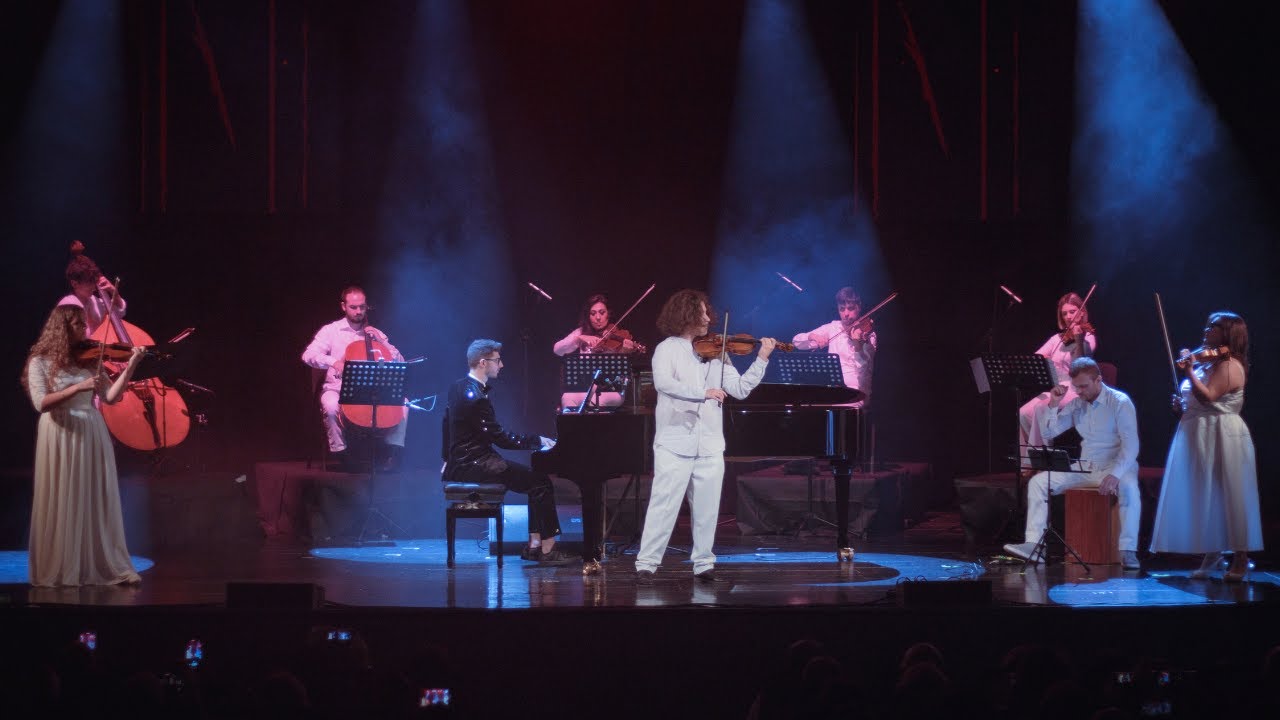 Ludovico Einaudi - Experience | Piano & Orchestra - Live