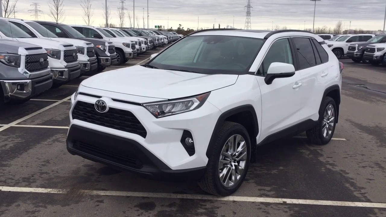 2019 Toyota RAV4 XLE Premium Review
