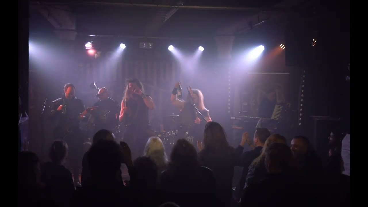 "Herr vom Riesenstein" live im Hühnermanhattan in Halle 24.01.25