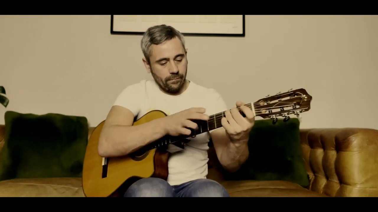 Toto - Africa - Fingerstyle Percussion - Classical Guitar