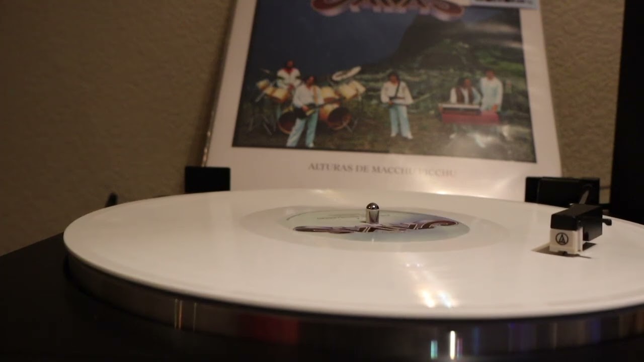 Los Jaivas - Alturas De Macchu Picchu (Limited RSD '25 Cloud Vinyl Rip Side A)