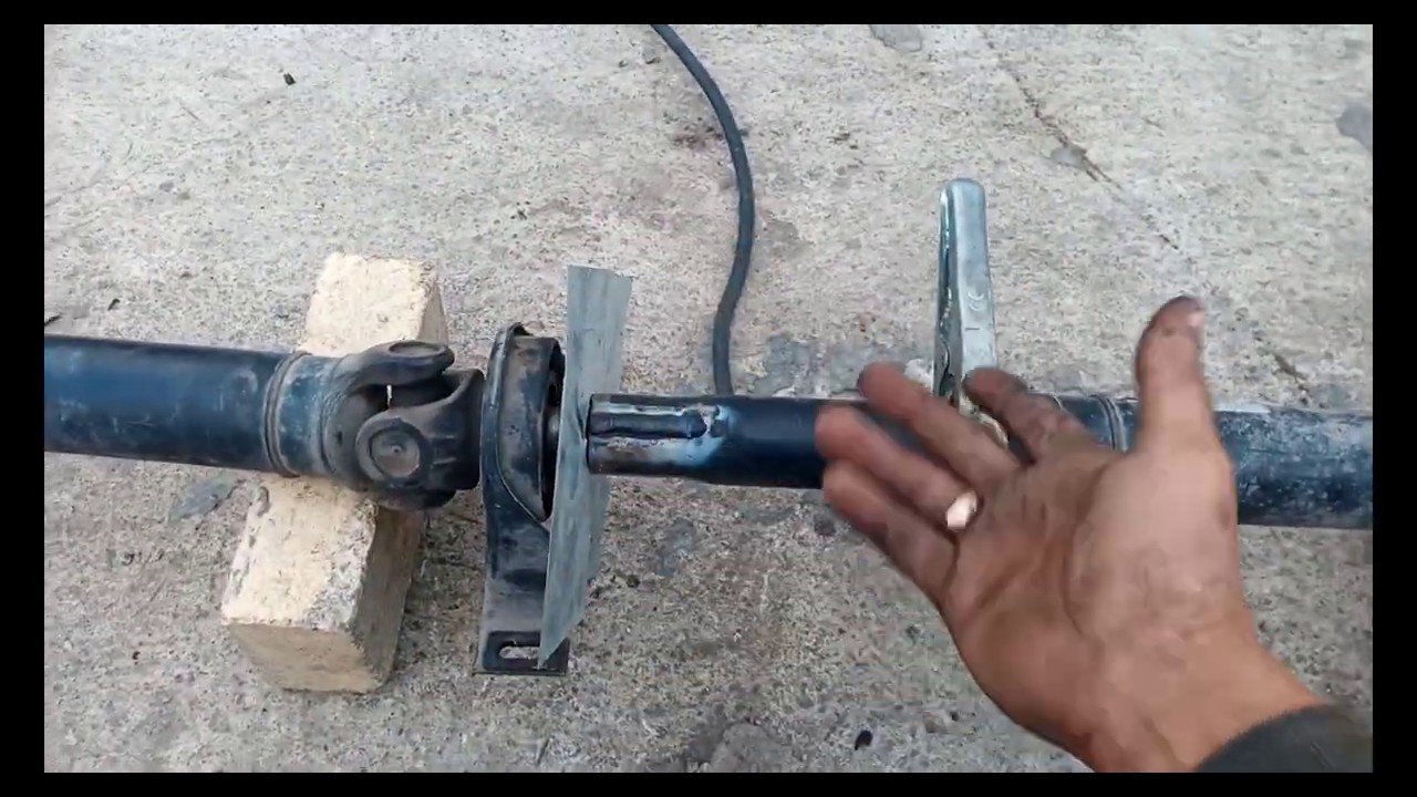 Поиск вибрации и восстановление карданного вала Chrysler 300C