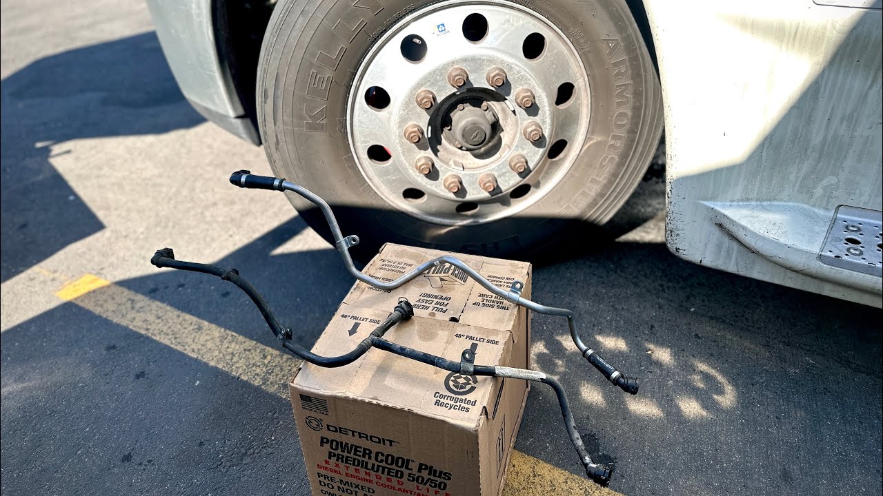 Replacing Compressor Coolant Hose | #freightliner #trucking #howto #compressor