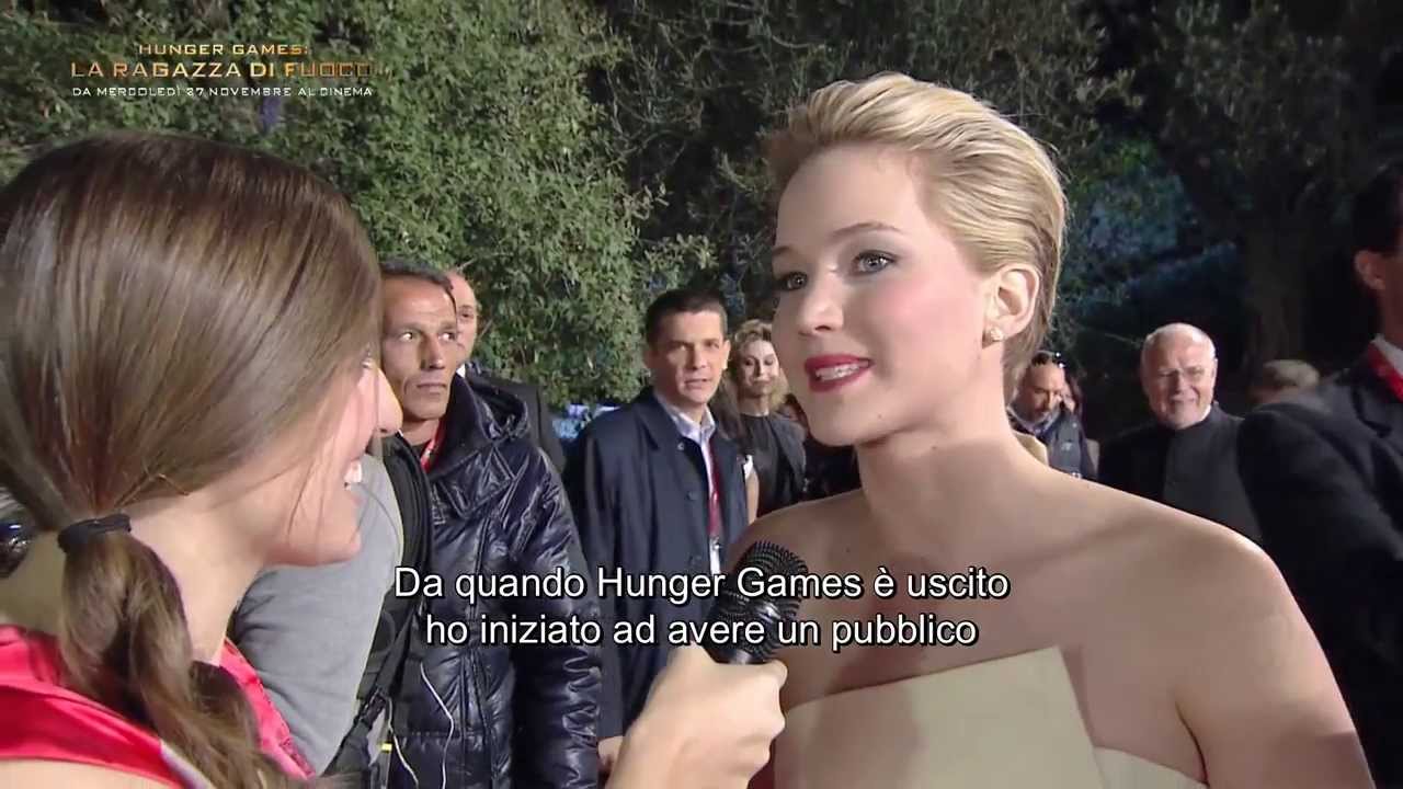Hunger Games: La Ragazza di Fuoco - Intervista a Jennifer Lawrence sul red carpet di Roma