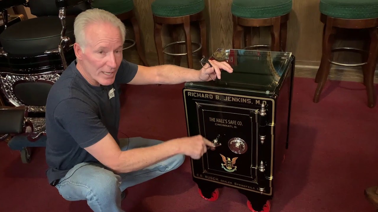 Dr Jenkins' Late 1800's HALLS SAFE Full Restoration Reveal